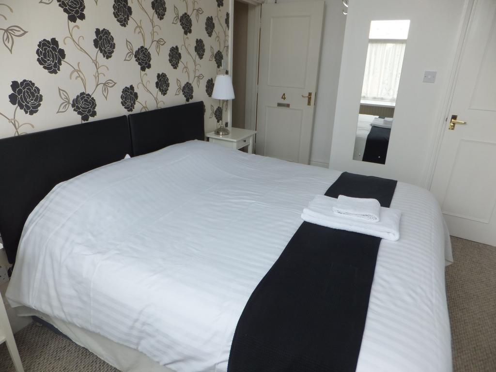 Grove Guest House Beeston  Bilik gambar
